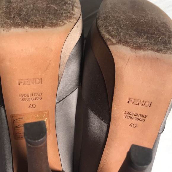 Fendi Heels  sz 40/9 - Picture 6 of 11